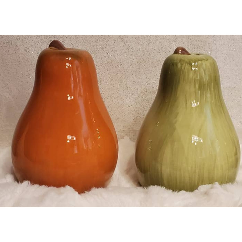 Set of Pear Salt and Pepper Shakers